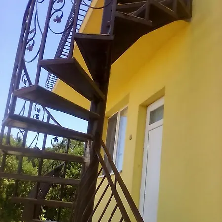 сириус Country house Sinemoretz
